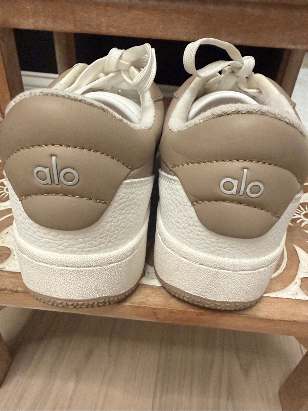 ALO Yoga White and Beige Low-Top Sneakers - Picture 5 of 7